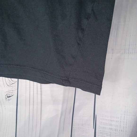 Zara Black V-Neck cropped top - Picture 6 of 12